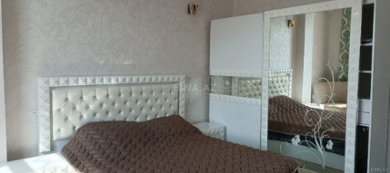 Kirayə verilir 2 otaqlı mənzil 50 m²
