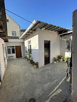 Satılır 4 otaqlı həyət evi 90 m² — Bakı 4 otaq 90.00 m²