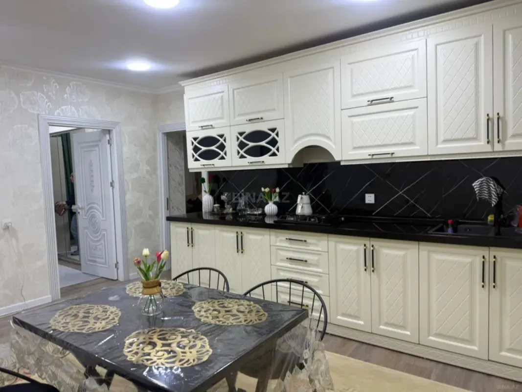 Satılır 4 otaqlı həyət evi 127 m²
