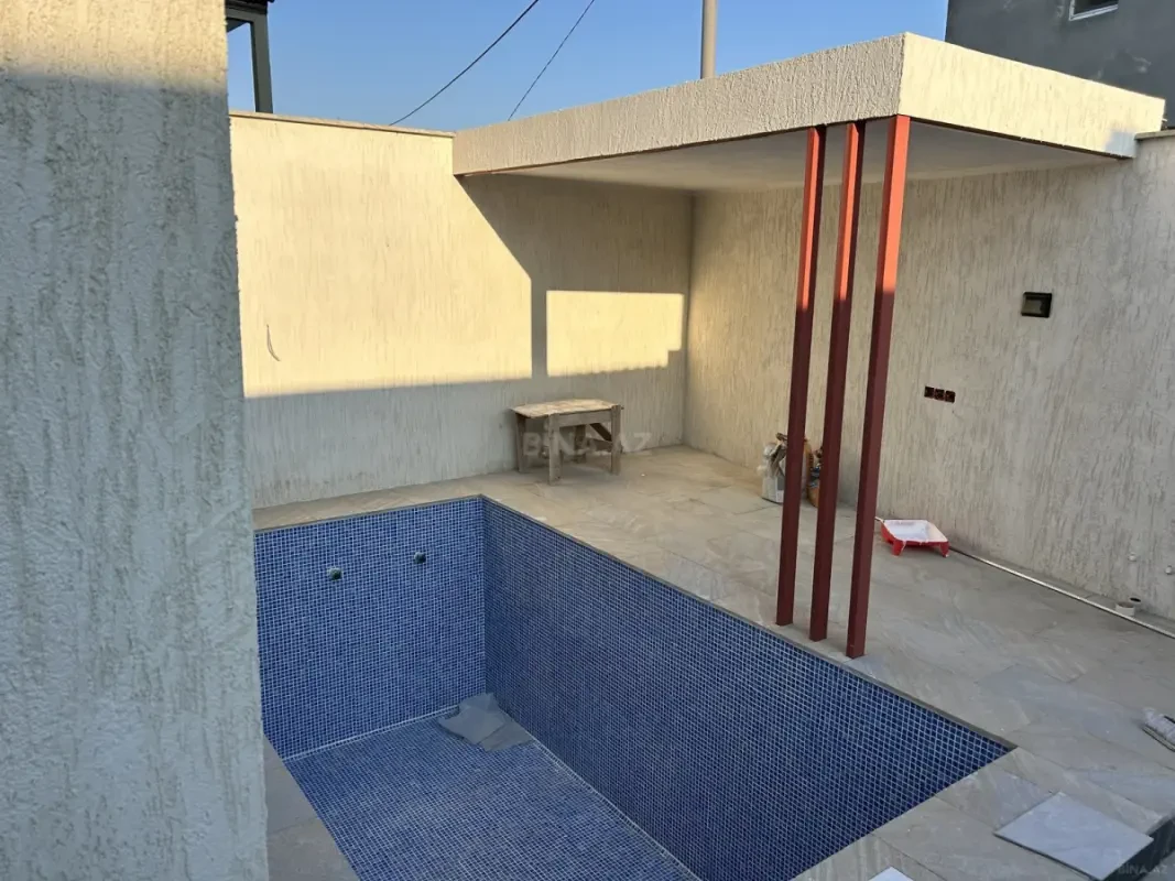 Satılır 4 otaqlı həyət evi 100 m²