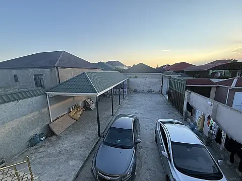 Satılır 8 otaqlı həyət evi 240 m² — Bakı, Binə 8 otaq 240.00 m²
