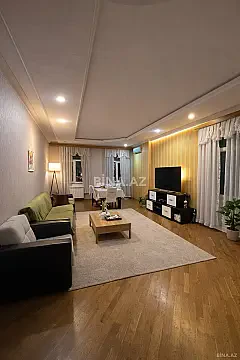 Satılır 3 otaqlı mənzil 135 m² — Bakı 3 otaq 135.00 m²