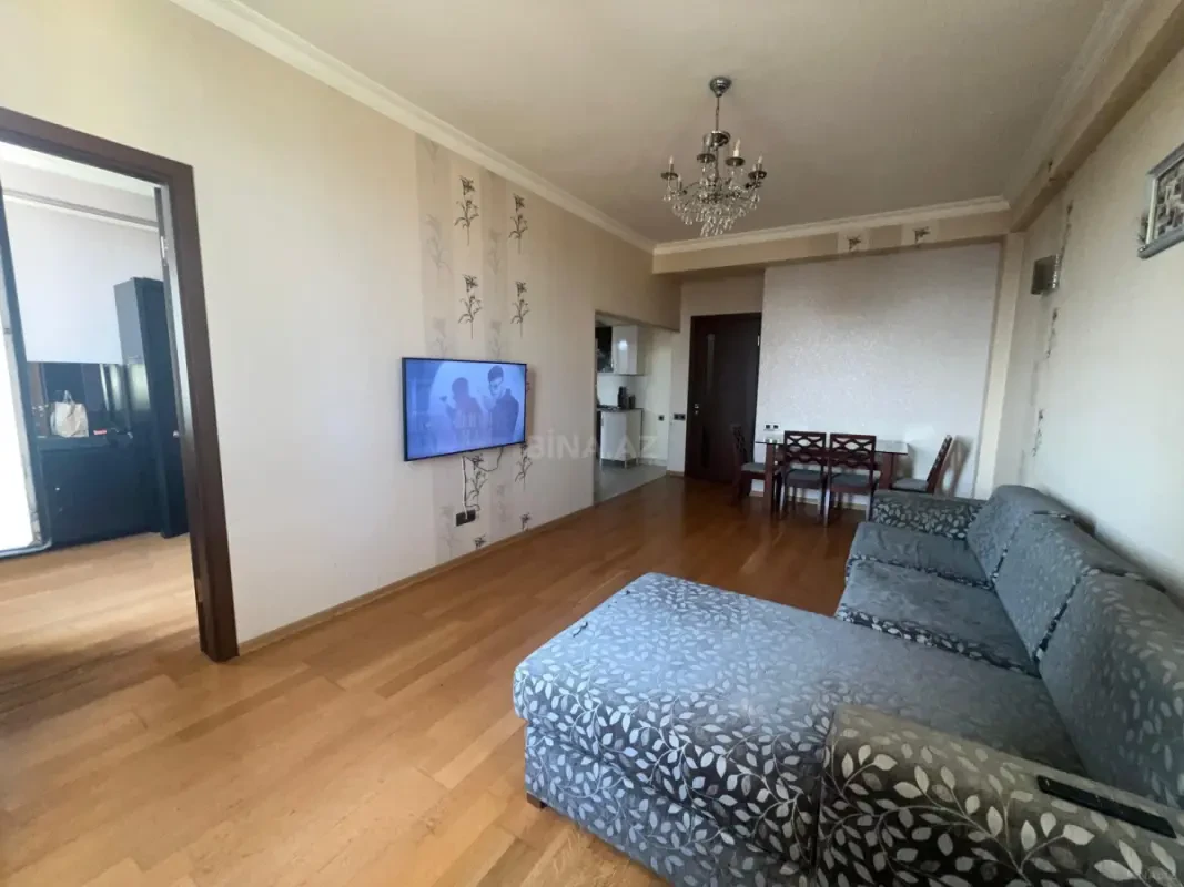 Satılır 2 otaqlı mənzil 56 m²