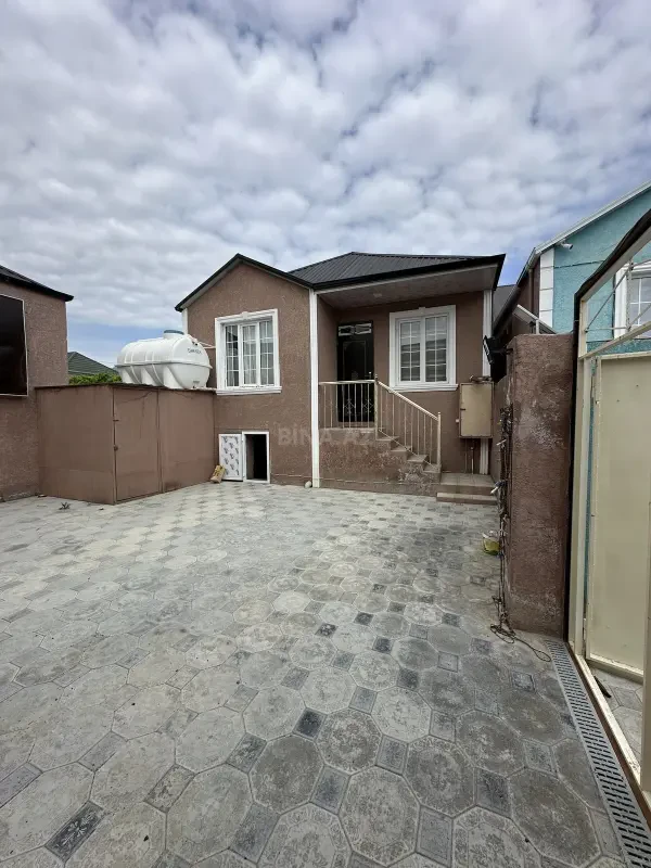 Satılır 3 otaqlı həyət evi 60 m²