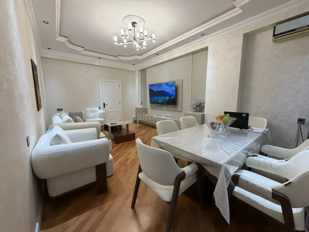 Satılır 3 otaqlı mənzil 103 m²