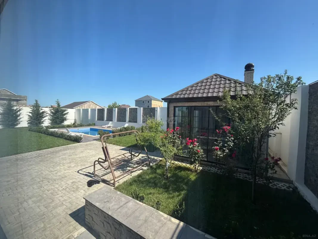 Kirayə verilir 2 otaqlı həyət evi 120 m²