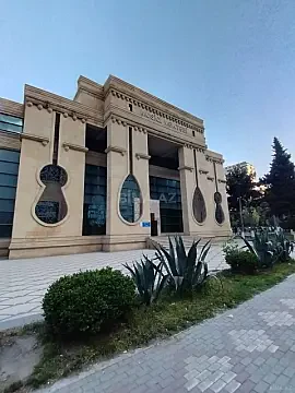 Satılır 3 otaqlı mənzil 120 m² — Xırdalan 3 otaq 120.00 m²