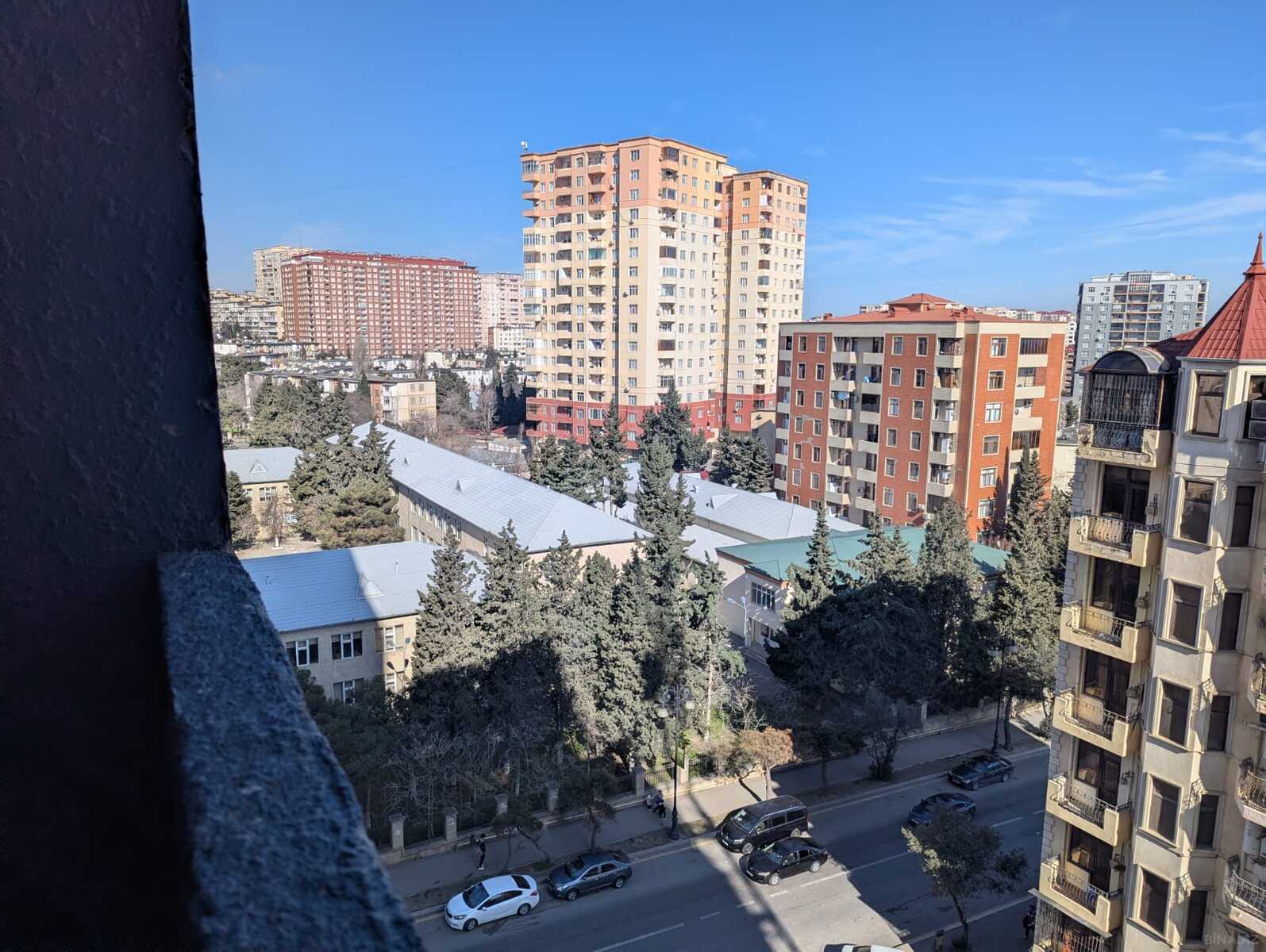 Satılır 2 otaqlı mənzil 90 m²