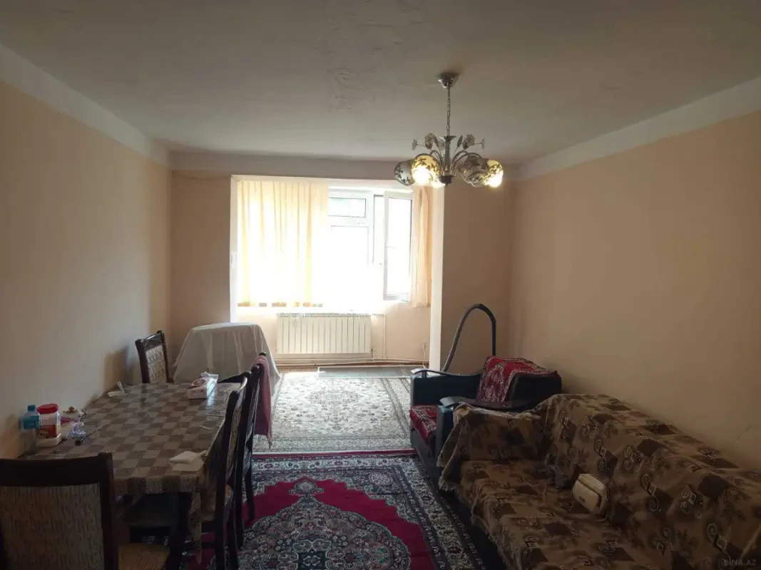 Kirayə verilir 2 otaqlı mənzil 50 m²