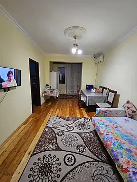Satılır 2 otaqlı mənzil 40 m² — Bakı, 7-ci mikrorayon 2 otaq 40.00 m²