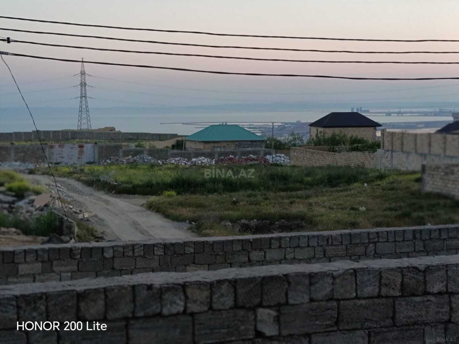Satılır 5 otaqlı həyət evi 170 m²