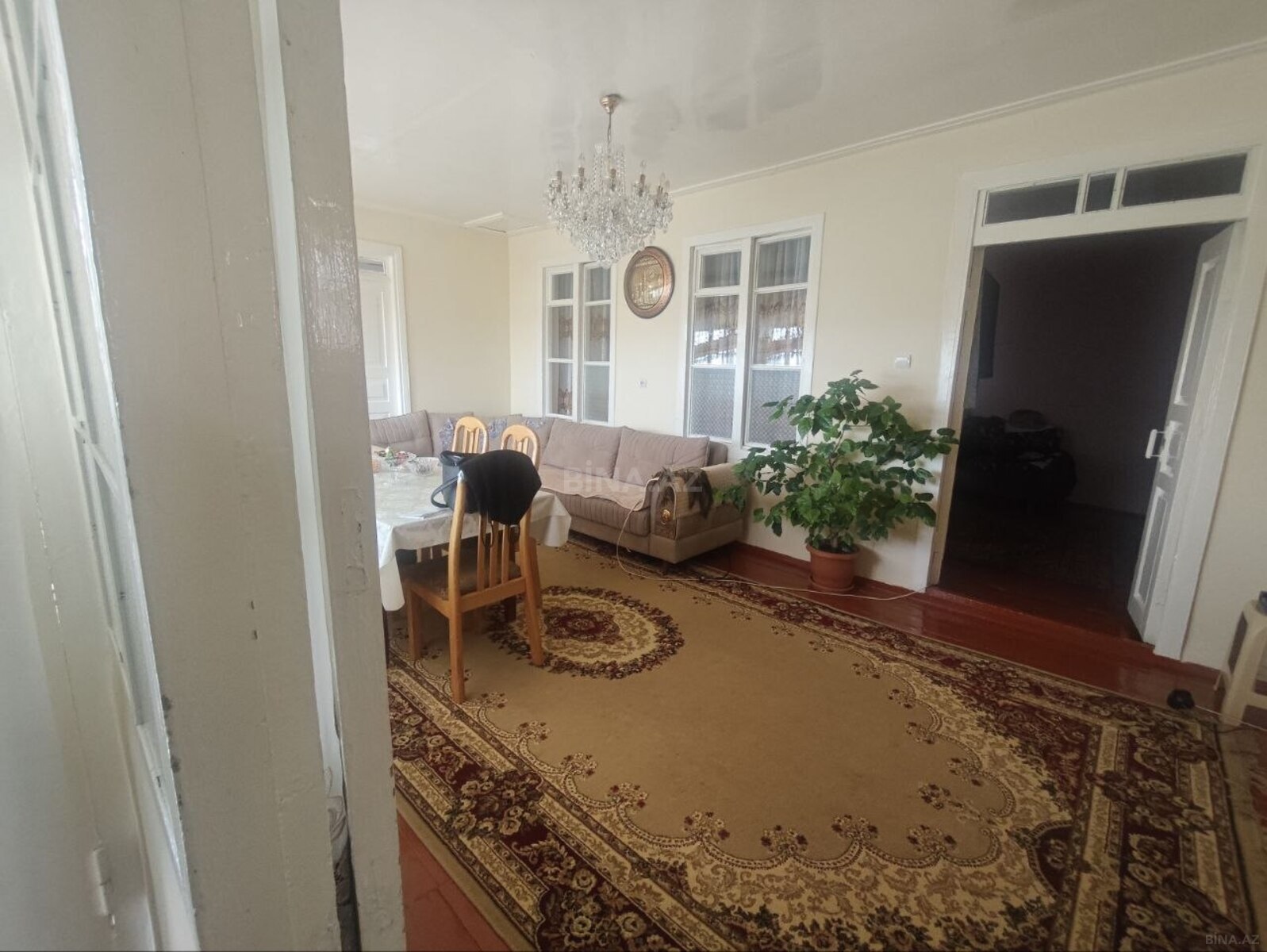 Satılır 5 otaqlı həyət evi 120 m²