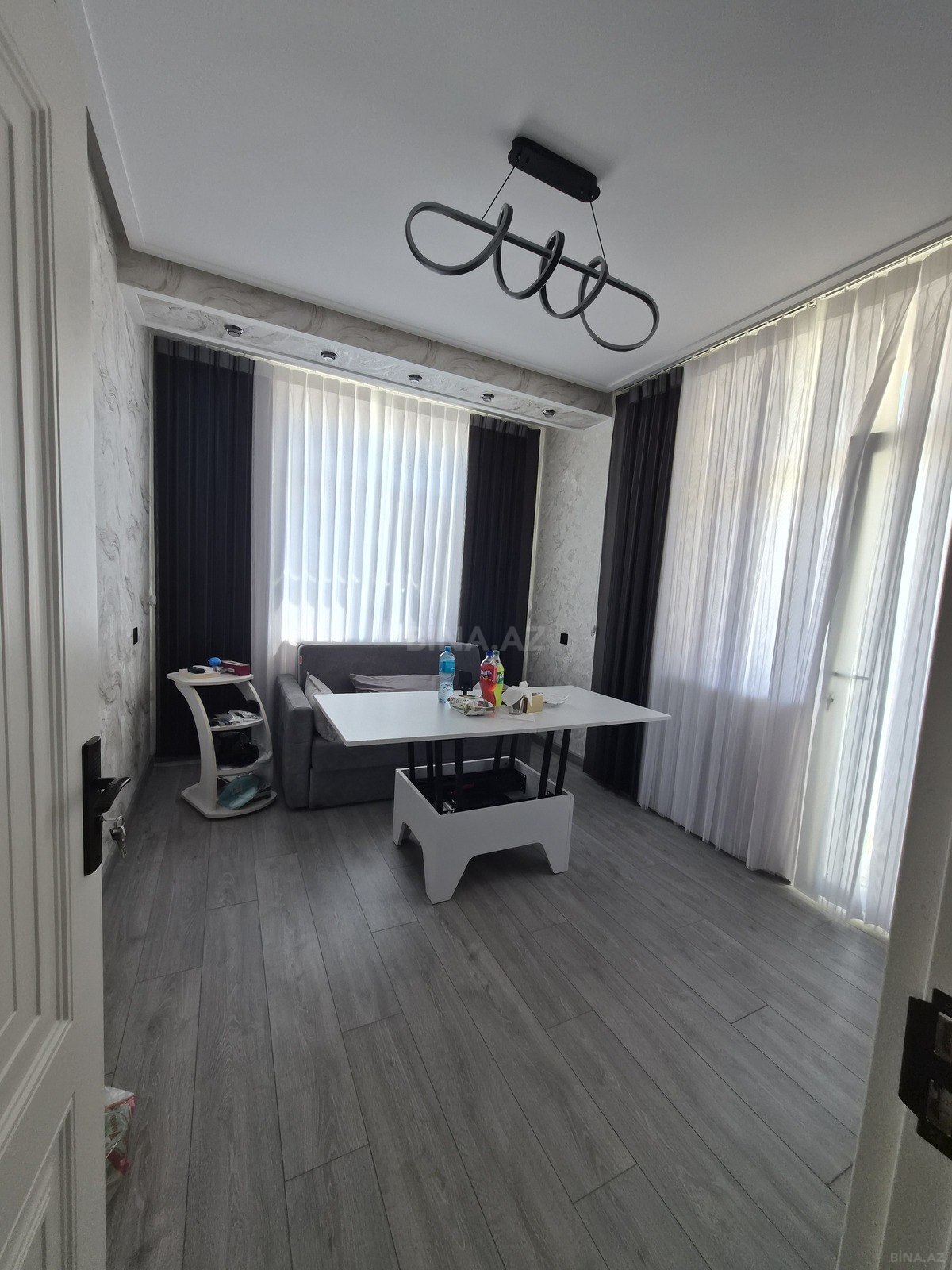 Satılır 2 otaqlı mənzil 42 m²