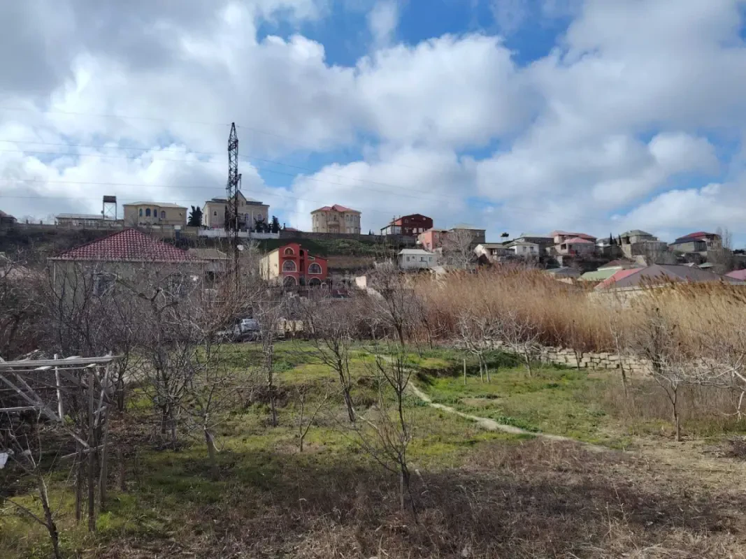 Satılır torpaq sahəsi 10 m²