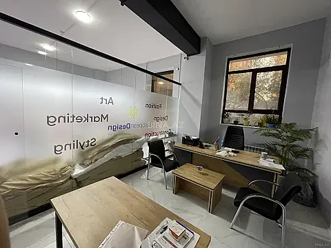 Satılır obyekt 343 m² — Bakı 343.00 m²