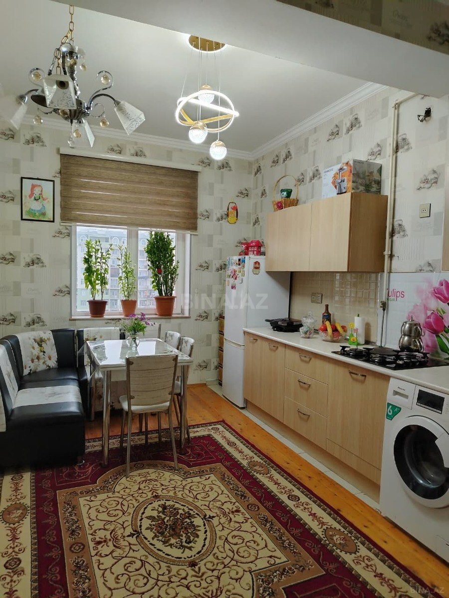 Satılır 3 otaqlı mənzil 86 m²