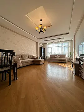 Satılır 2 otaqlı mənzil 88 m² — Bakı, 8-ci kilometr 2 otaq 88.00 m²