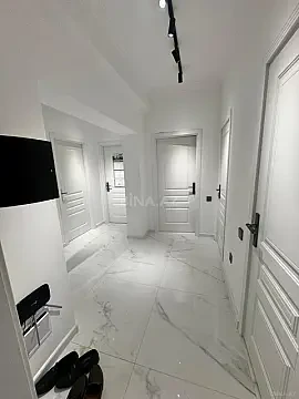 Kirayə verilir 2 otaqlı mənzil 105 m² — Bakı, Nərimanov 2 otaq 105.00 m²