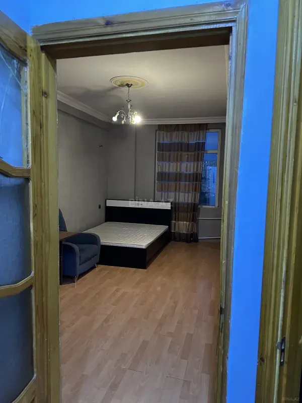 Kirayə verilir 1 otaqlı mənzil 60 m²