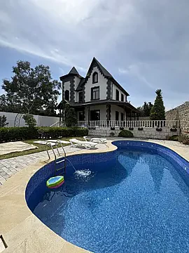 Kirayə verilir 4 otaqlı həyət evi 180 m² — Bakı, Mərdəkan 4 otaq 180.00 m²
