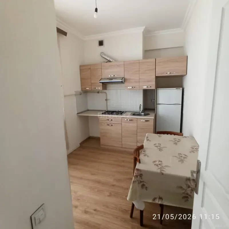 Satılır 1 otaqlı mənzil 38 m²