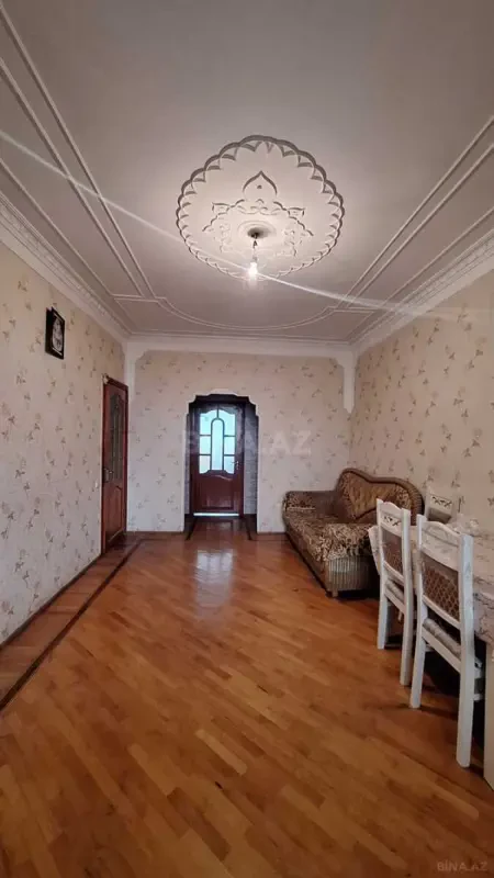 Satılır 2 otaqlı mənzil 48 m²