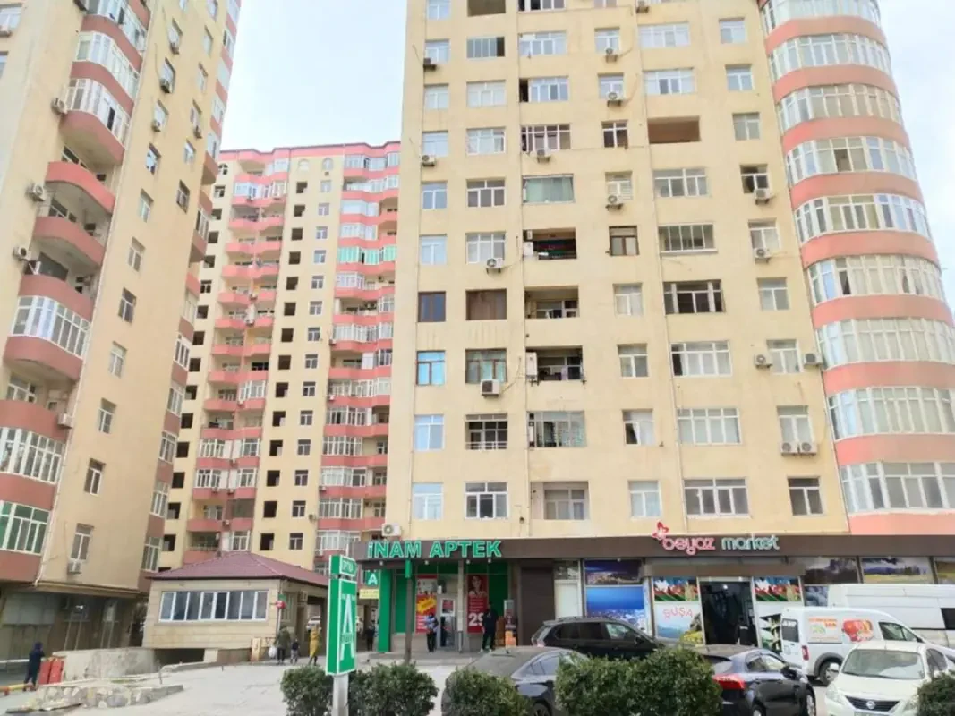 Satılır 2 otaqlı mənzil 58 m²