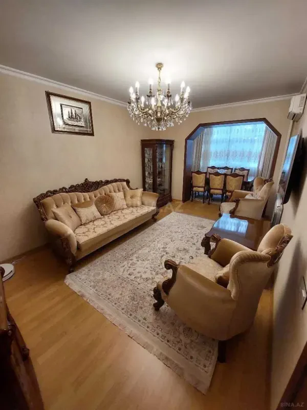 Satılır 3 otaqlı mənzil 90 m²