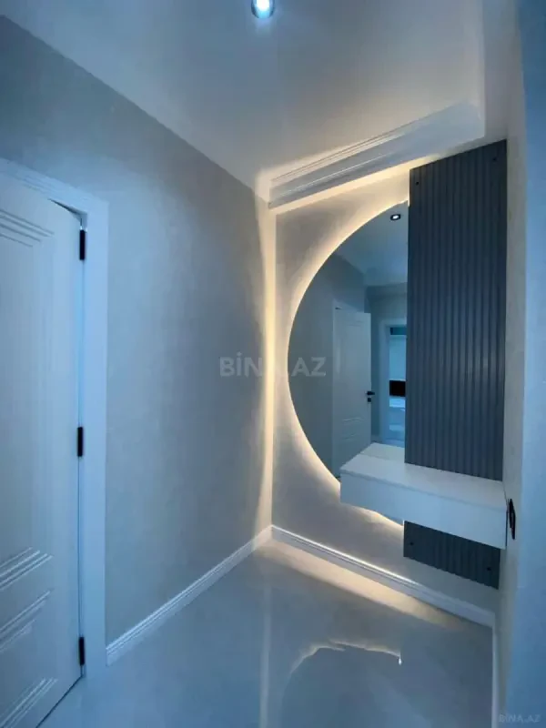 Kirayə verilir 2 otaqlı mənzil 68 m²