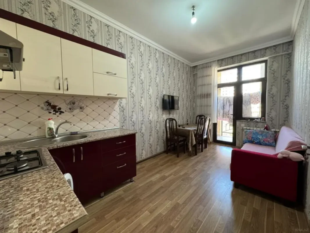 Satılır 2 otaqlı mənzil 49 m²