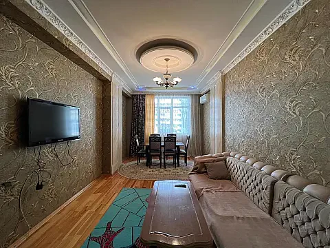 Satılır 3 otaqlı mənzil 81 m² — Bakı, Həzi Aslanov qəs. 3 otaq 81.00 m²