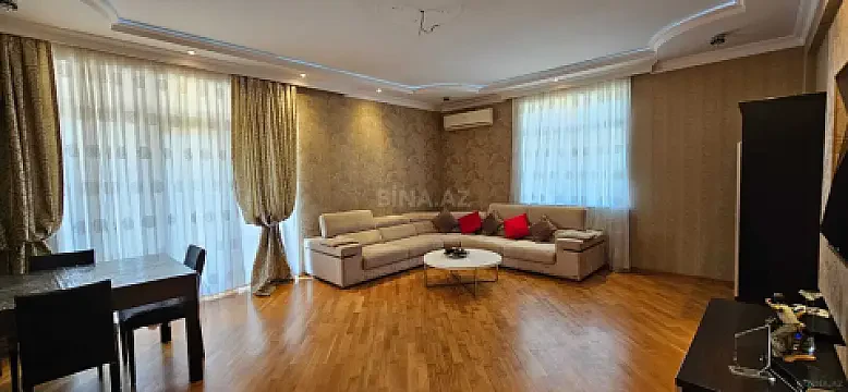 Satılır 4 otaqlı mənzil 179 m² — Bakı 4 otaq 179.00 m²