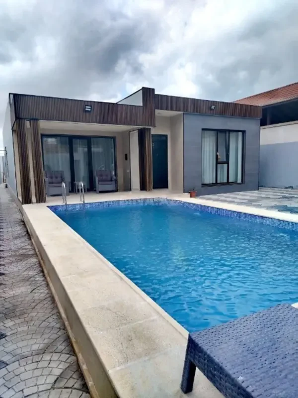 Satılır 4 otaqlı həyət evi 150 m²