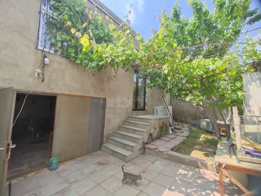 Satılır 4 otaqlı həyət evi 120 m²