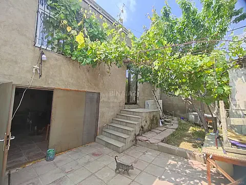 Satılır 4 otaqlı həyət evi 120 m² — Bakı 4 otaq 120.00 m²