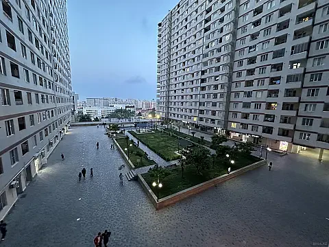 Satılır 3 otaqlı mənzil 170 m² — Bakı 3 otaq 170.00 m²