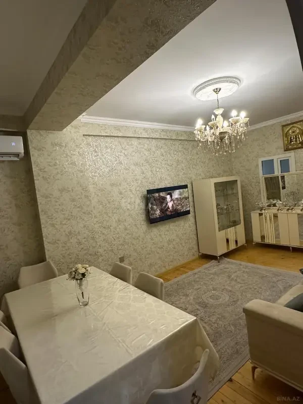 Satılır 2 otaqlı mənzil 58 m²