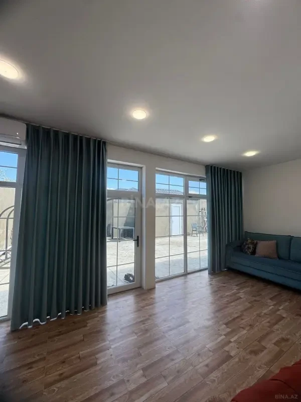Satılır 1 otaqlı həyət evi 27 m²