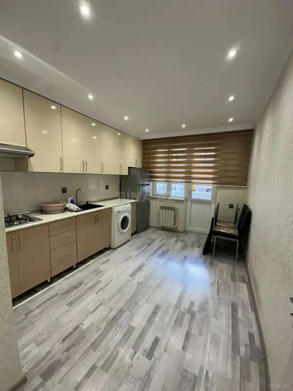 Kirayə verilir 2 otaqlı mənzil 75 m²