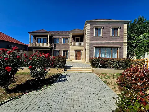 Satılır 6 otaqlı həyət evi 400 m² — Bakı, Mərdəkan 6 otaq 400.00 m²