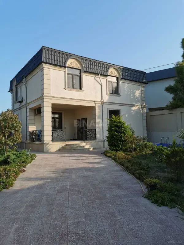 Kirayə verilir 5 otaqlı həyət evi 280 m²