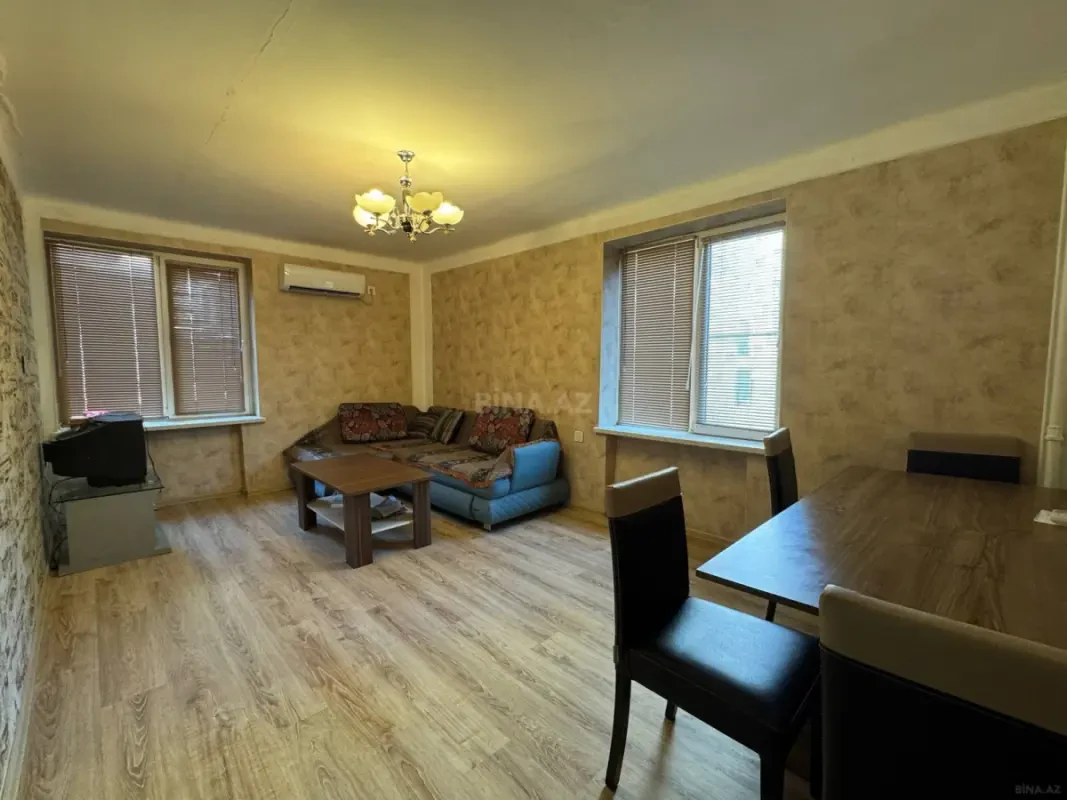 Satılır 1 otaqlı mənzil 38 m²
