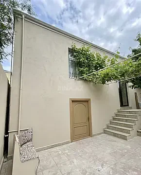 Satılır 4 otaqlı həyət evi 120 m² — Bakı 4 otaq 120.00 m²