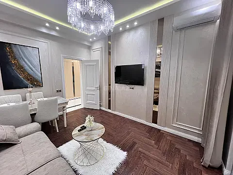 Kirayə verilir 2 otaqlı mənzil 80 m² — Bakı 2 otaq 80.00 m²