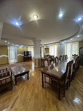 Satılır 8 otaqlı həyət evi 340 m² — Bakı, Biləcəri 8 otaq 340.00 m²