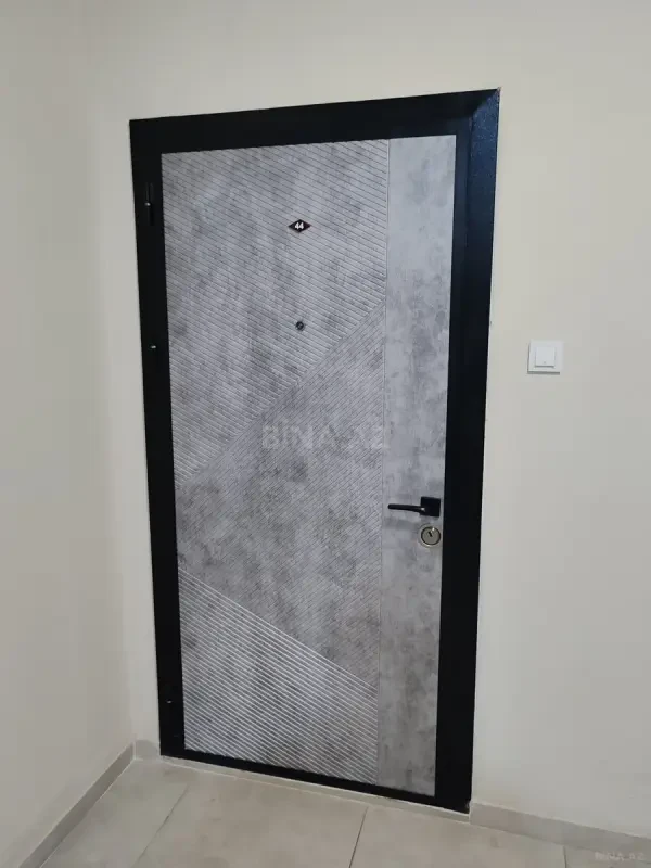Satılır 2 otaqlı mənzil 102.5 m²
