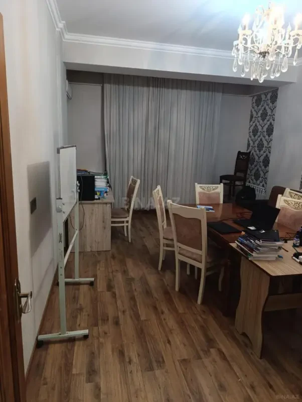 Kirayə verilir 2 otaqlı mənzil 64 m²