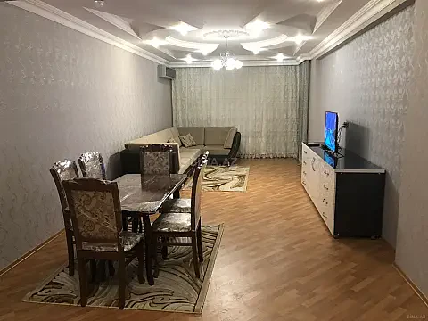 Satılır 3 otaqlı mənzil 138 m² — Bakı 3 otaq 138.00 m²