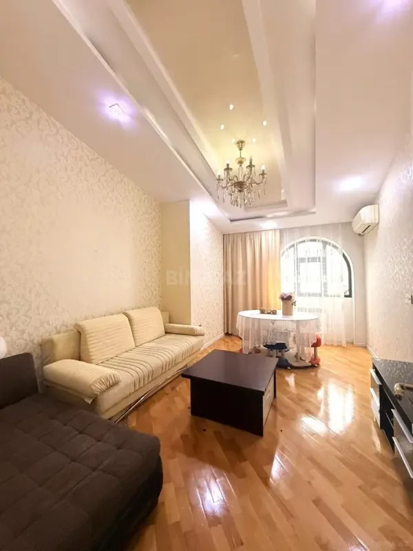 Kirayə verilir 3 otaqlı mənzil 85 m²