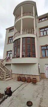 Satılır 6 otaqlı həyət evi 450 m² — Bakı 6 otaq 450.00 m²
